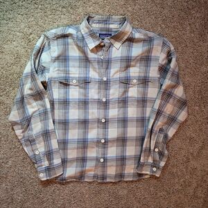 Patagonia Blue and White Plaid Casual Shirt